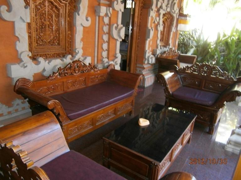 Adus Beach Inn Legian Εξωτερικό φωτογραφία